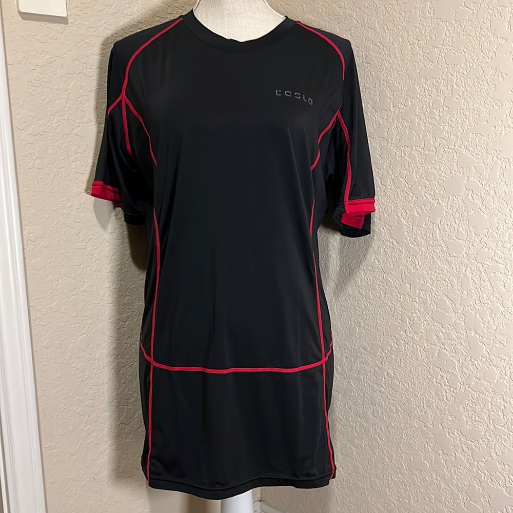 Tesla men shirt size 3XL. Never been worn.